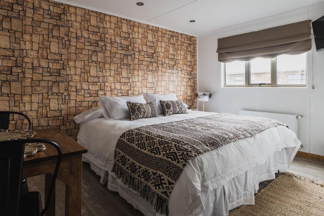 Hostal Lago Condor Пуэрто-Наталес Экстерьер фото