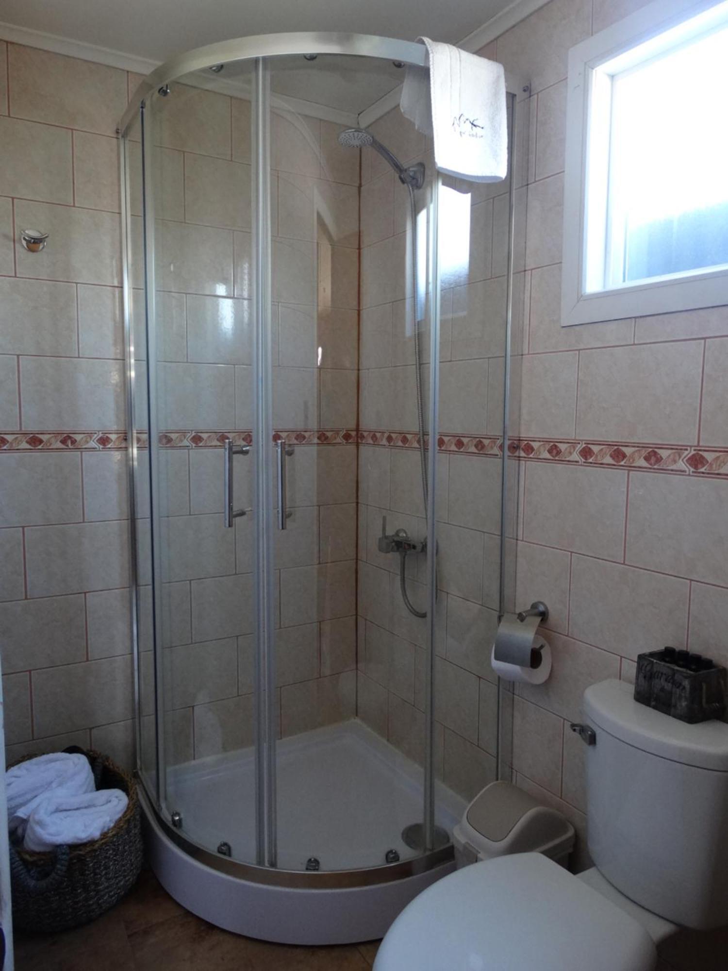 Hostal Lago Condor Пуэрто-Наталес Экстерьер фото