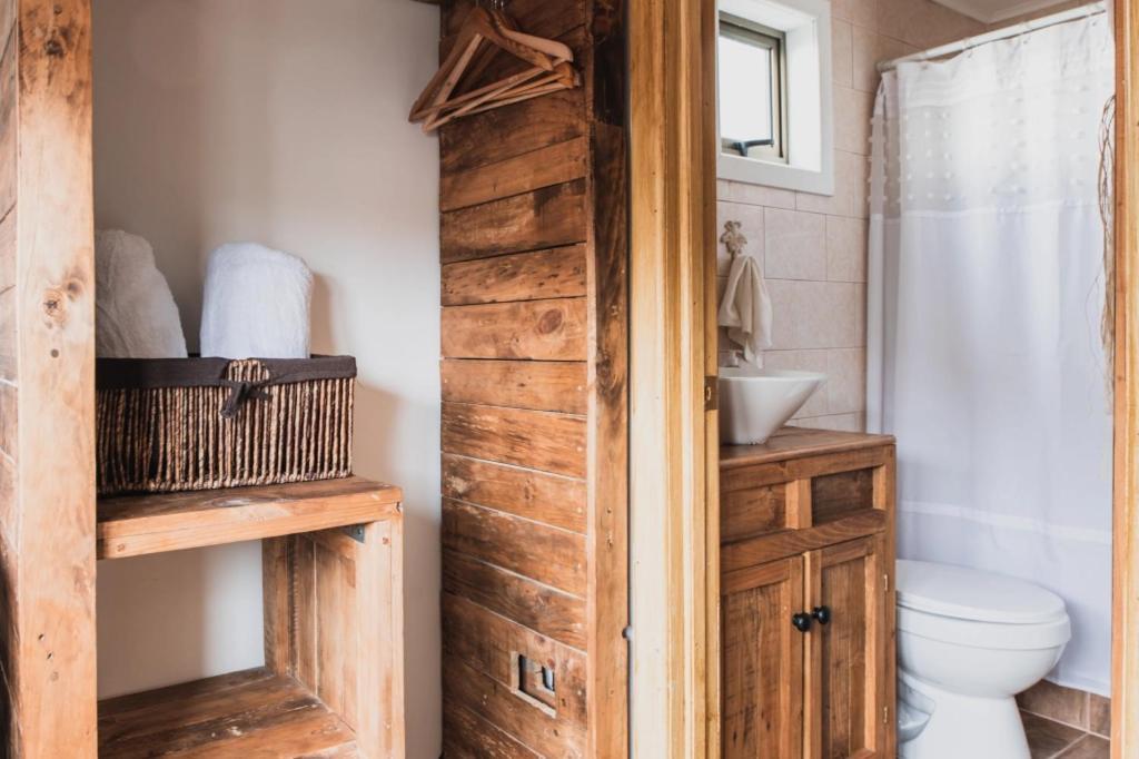 Hostal Lago Condor Пуэрто-Наталес Экстерьер фото